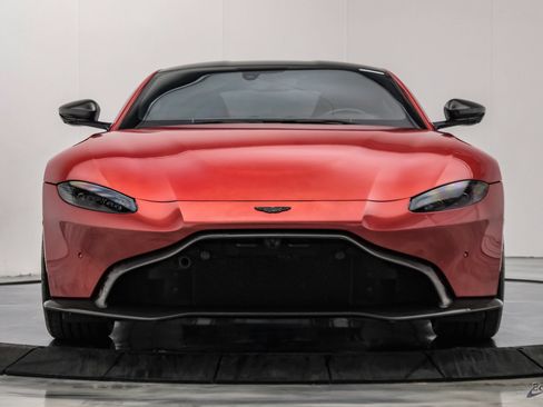 Used 2019 Aston Martin V8 Vantage Coupe RWD image 33
