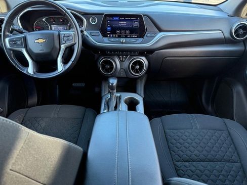 Used 2020 Chevrolet Blazer LT image 11