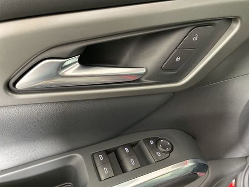 New 2026 Chevrolet Traverse LT w/ Driver Confidence Package image 23