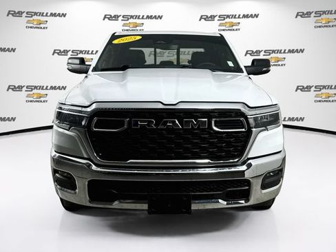 Used 2025 RAM 1500 Big Horn AWD/4WD image 2