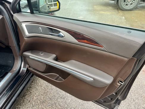 Used 2016 Lincoln MKZ Black Label w/ Technology Package image 27