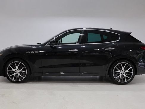 Used 2022 Maserati Levante Modena AWD/4WD image 4