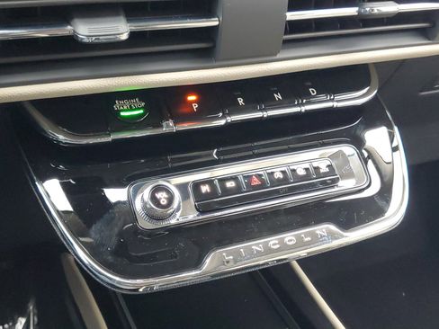 New 2026 Lincoln Corsair Premiere image 22