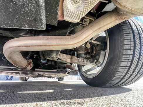 Used 2012 Jaguar XJ image 97