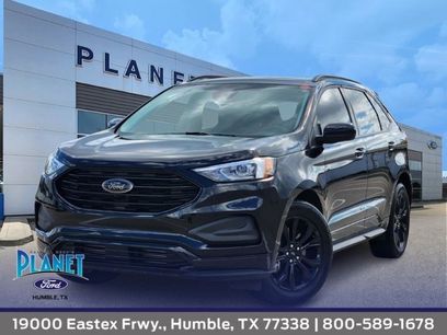 Used 2022 Ford Edge SE w/ Black Appearance Package