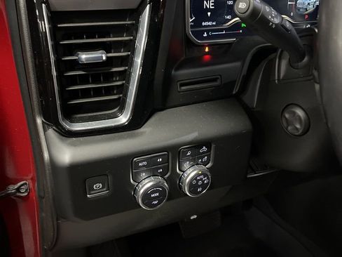 Used 2022 GMC Sierra 1500 Denali image 16