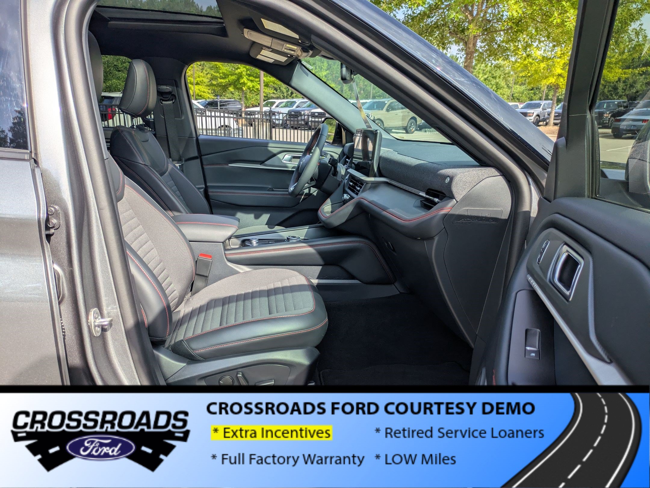 New 2026 Ford Explorer ST-Line w/ ST-Line Street Pack AWD/4WD image 39