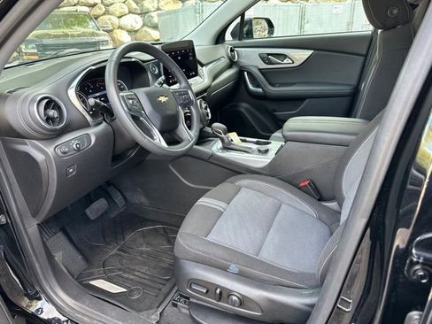 Used 2023 Chevrolet Blazer LT w/ Convenience Package AWD/4WD image 13