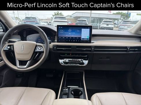 Used 2024 Lincoln Corsair AWD w/ Equipment Group 101A image 15