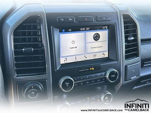 Used 2019 Ford Expedition XLT image 28