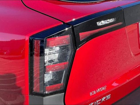 Certified 2026 Nissan Kicks SR w/ Illumination Package FWD image 28