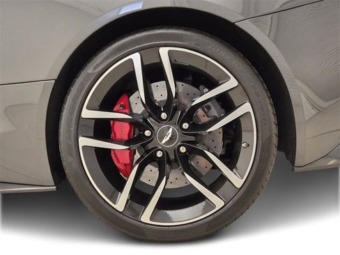 Used 2015 Aston Martin Vanquish Volante image 15