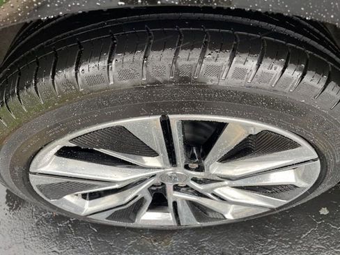 Used 2024 Cadillac Lyriq Luxury w/ LPO, Floor Liner Package image 46