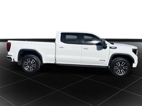 Used 2024 GMC Sierra 1500 AT4 w/ Technology Package image 6