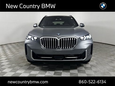 New 2026 BMW X5 xDrive40i w/ Climate Comfort Package image 2