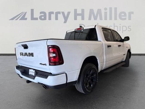 New 2026 RAM 1500 Express AWD/4WD image 5