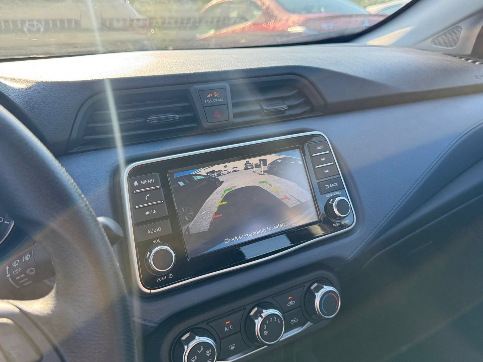 Used 2025 Nissan Versa SV FWD image 21