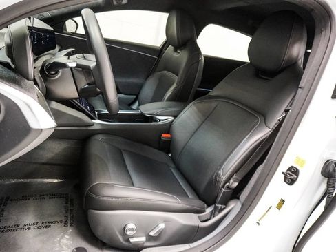 Used 2023 Lucid Air Pure AWD/4WD image 6