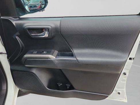 Used 2019 Toyota Tacoma TRD Pro image 28