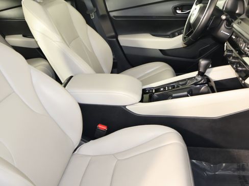 Certified 2024 Honda Accord EX-L image 40