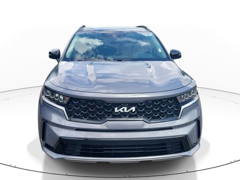 Used 2023 Kia Sorento S w/ Panoramic Sunroof Package FWD image 2