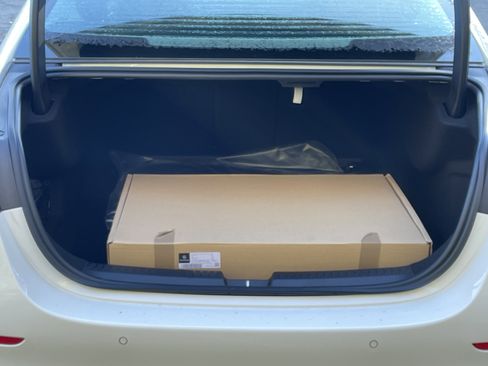 New 2026 Mercedes-Benz E 350 Sedan image 9