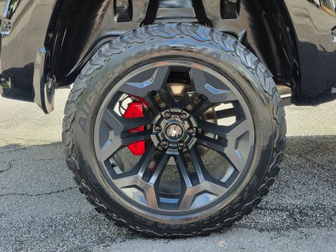 Used 2021 RAM 1500 Big Horn image 40