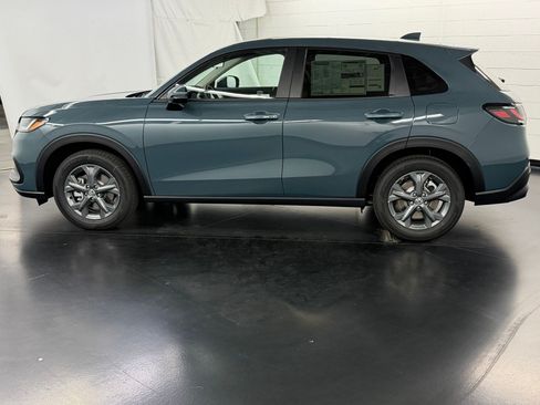 New 2027 Honda HR-V LX image 2