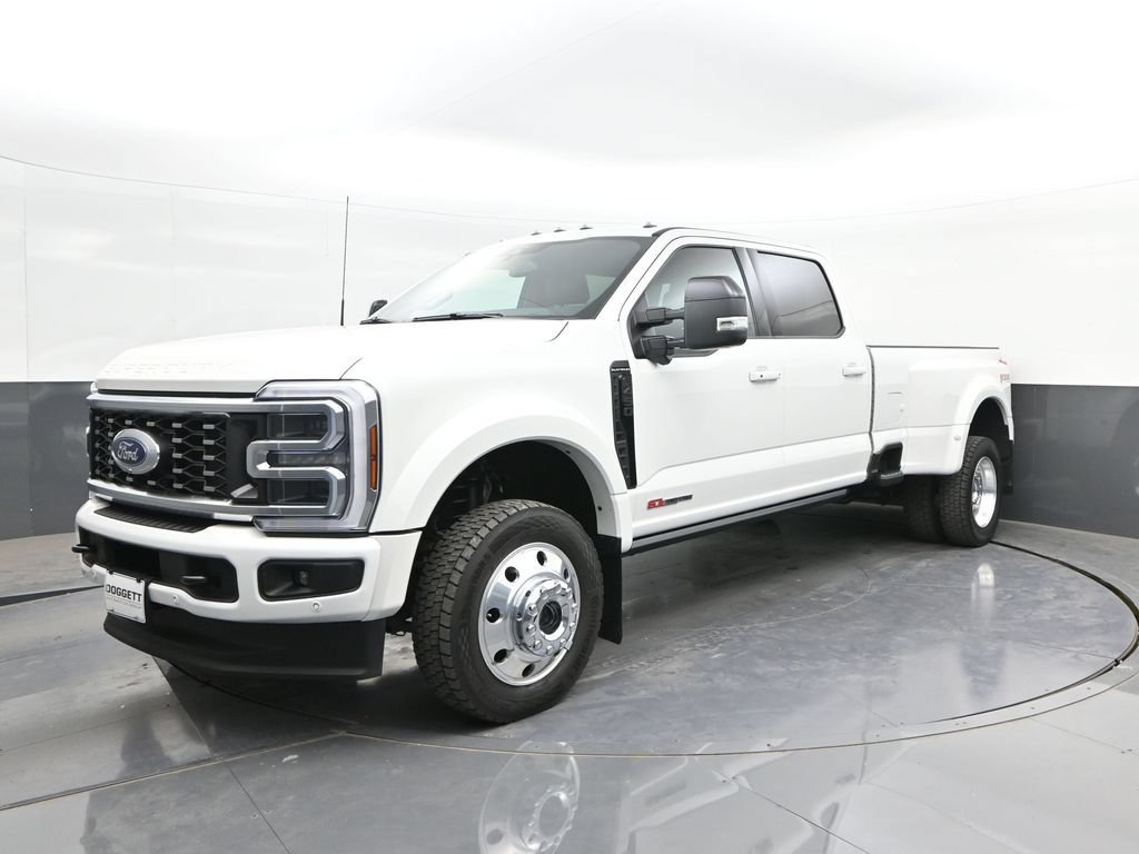 Used 2025 Ford F450 Platinum w/ FX4 Off-Road Package AWD/4WD image 32