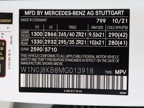 Used 2021 Mercedes-Benz GLC 63 AMG S w/ Driver Assistance Package image 39