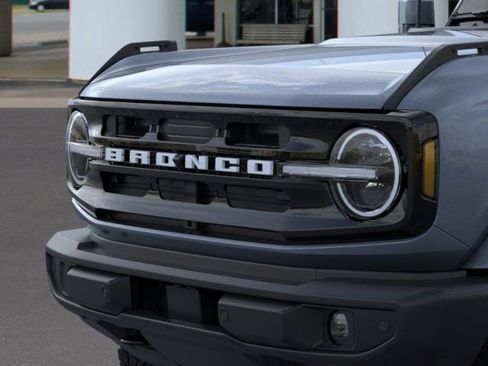 New 2025 Ford Bronco Outer Banks AWD/4WD image 19