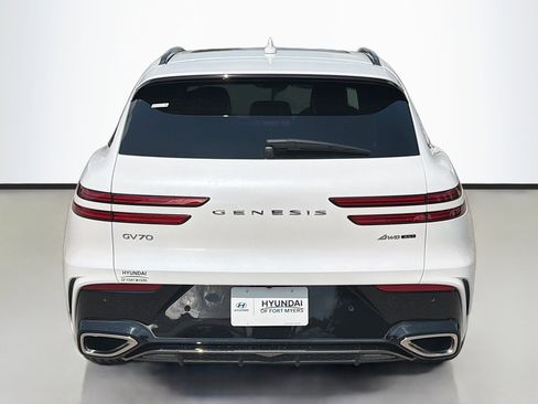 Used 2026 Genesis GV70 3.5T Sport Prestige image 4