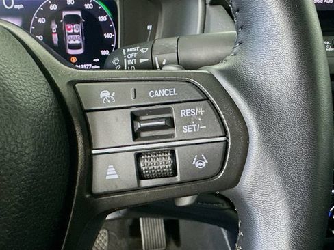 Used 2025 Honda Accord EX-L image 12