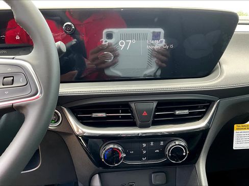 Used 2025 Buick Encore GX Sport Touring w/ Advanced Technology Package image 17