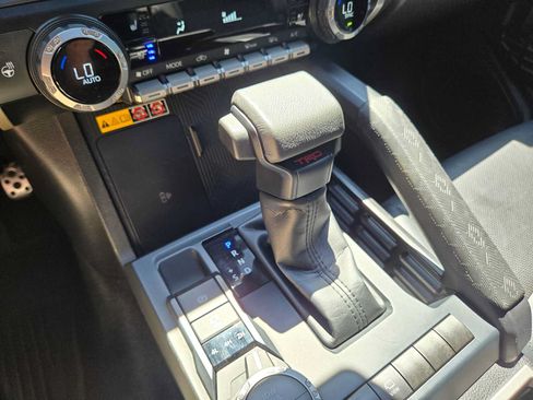 Used 2024 Toyota Tacoma TRD Sport w/ TRD Sport Premium Package AWD/4WD image 36