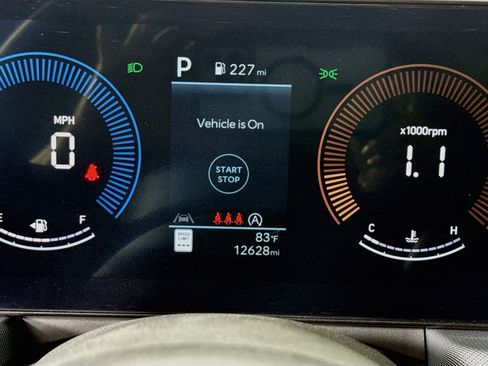 Used 2025 Hyundai Sonata SE FWD image 16