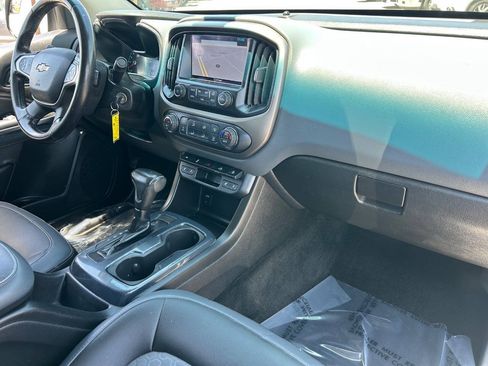 Used 2018 Chevrolet Colorado Z71 RWD image 13
