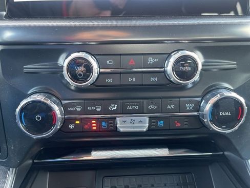 New 2025 Ford F150 Lariat w/ Equipment Group 502A High image 73