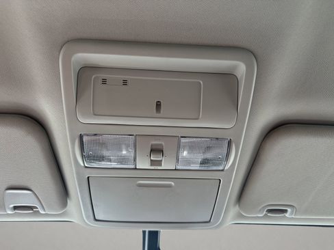 Used 2017 Nissan Titan PRO-4X image 39