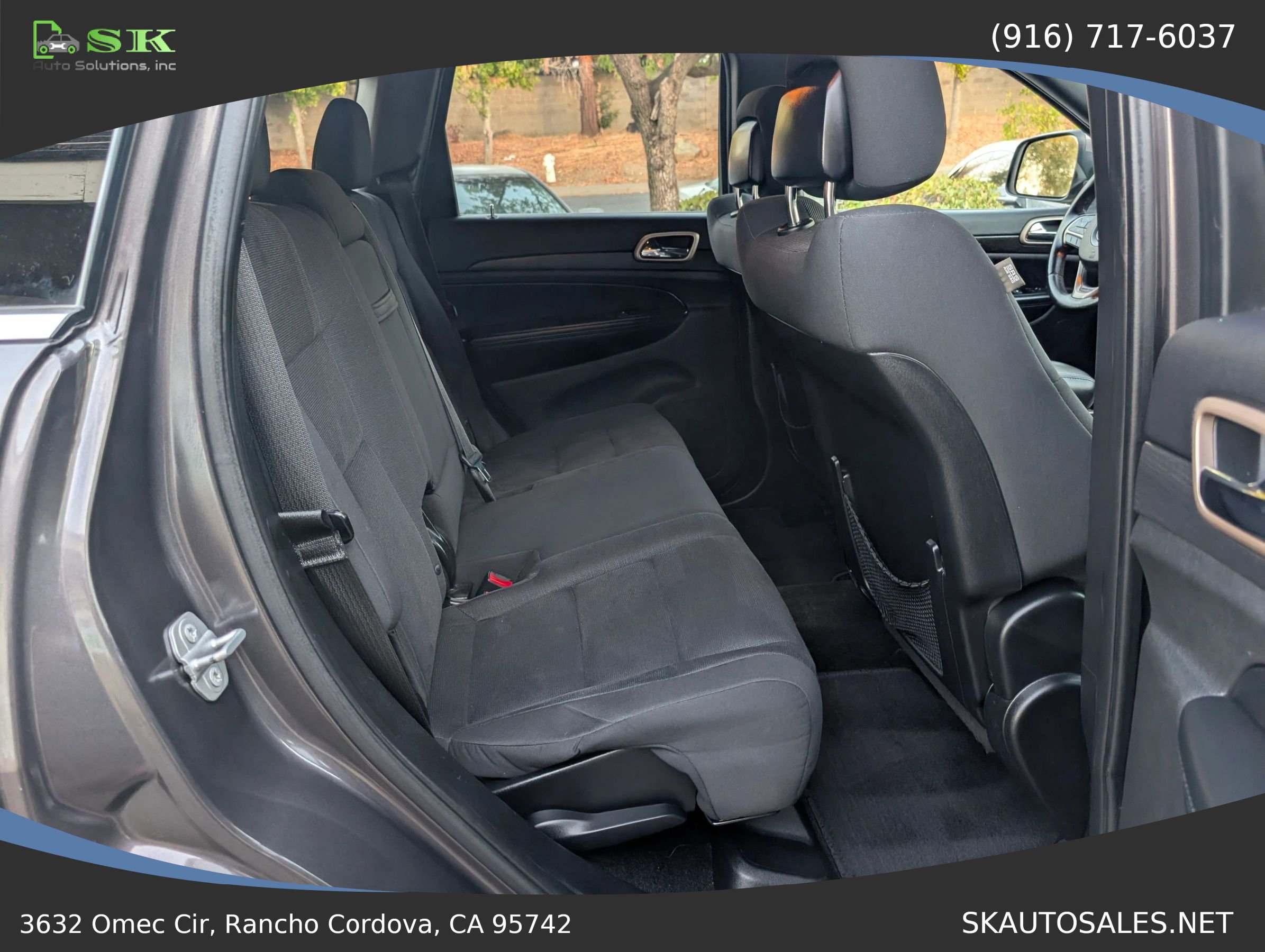 Used 2015 Jeep Grand Cherokee Laredo w/ Quick Order Package 23E AWD/4WD image 33