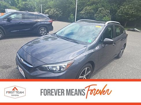 Used 2022 Subaru Impreza 2.0i Premium AWD/4WD image 1