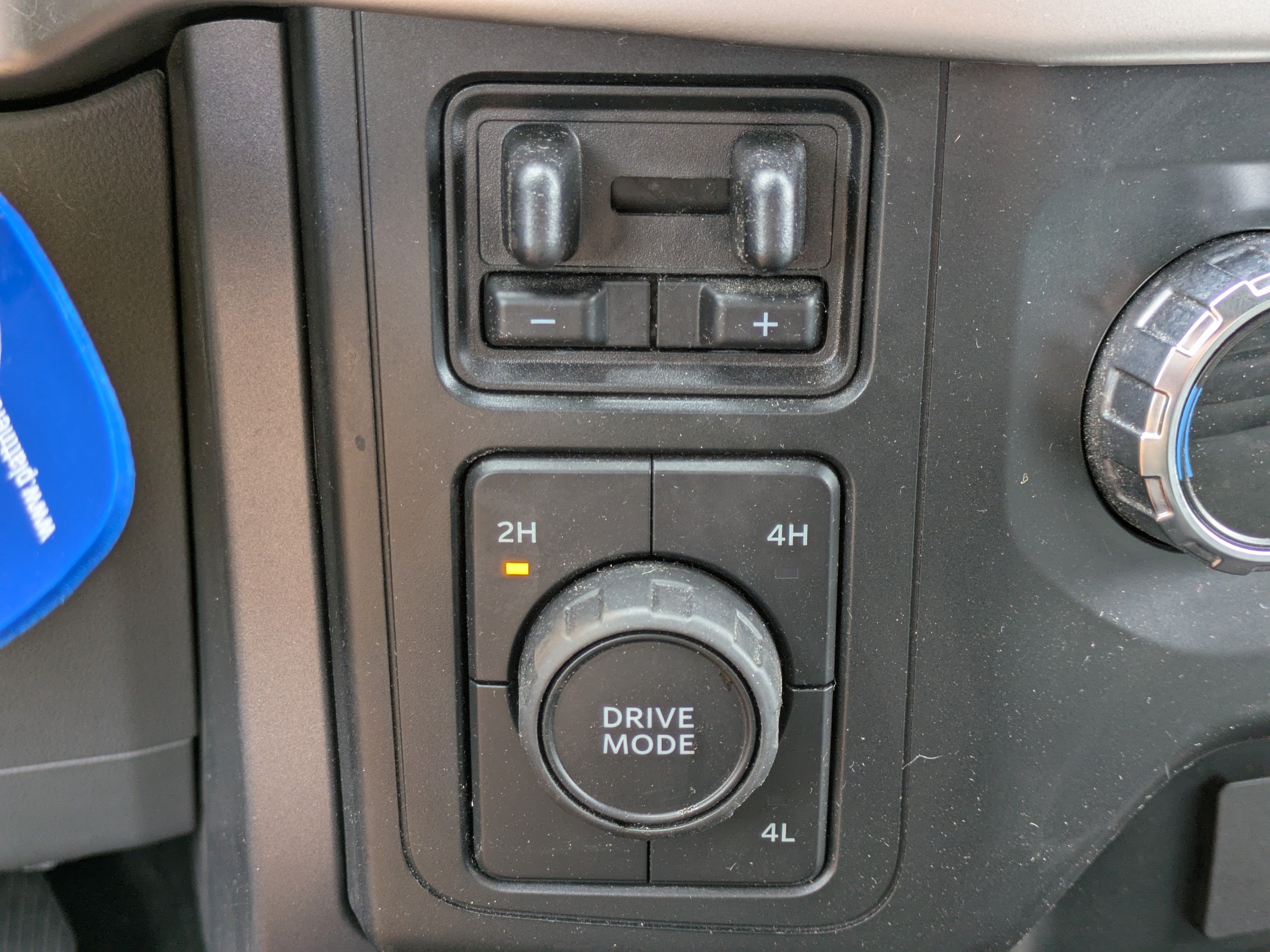 Used 2022 Ford F150 XLT w/ Equipment Group 301A Mid AWD/4WD image 26
