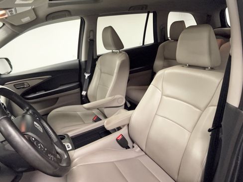 Used 2018 Honda Pilot EX-L image 5