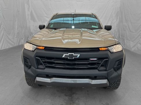 Used 2023 Chevrolet Colorado Trail Boss w/ Advanced Trailering Package AWD/4WD image 2