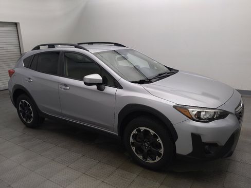 Used 2021 Subaru Crosstrek 2.0i Premium AWD/4WD image 11