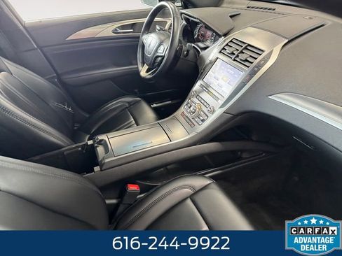 Used 2020 Lincoln MKZ AWD w/ Convenience Package image 4