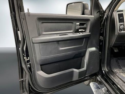 Used 2015 RAM 1500 Express w/ Popular Equipment Group RWD image 18