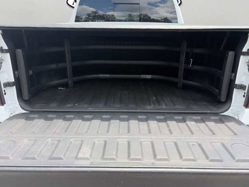 Used 2021 RAM 1500 Big Horn AWD/4WD image 7