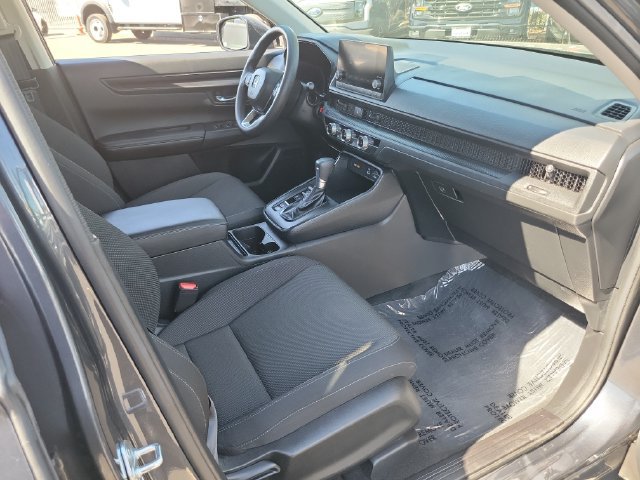 Used 2025 Honda CR-V LX image 17