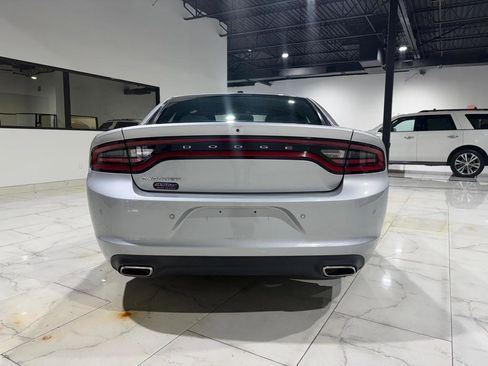 Used 2022 Dodge Charger SXT image 8